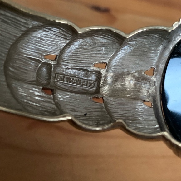 Studio BARSE Bronze & Black Onyx Hinged Cuff - Picture 6 of 7